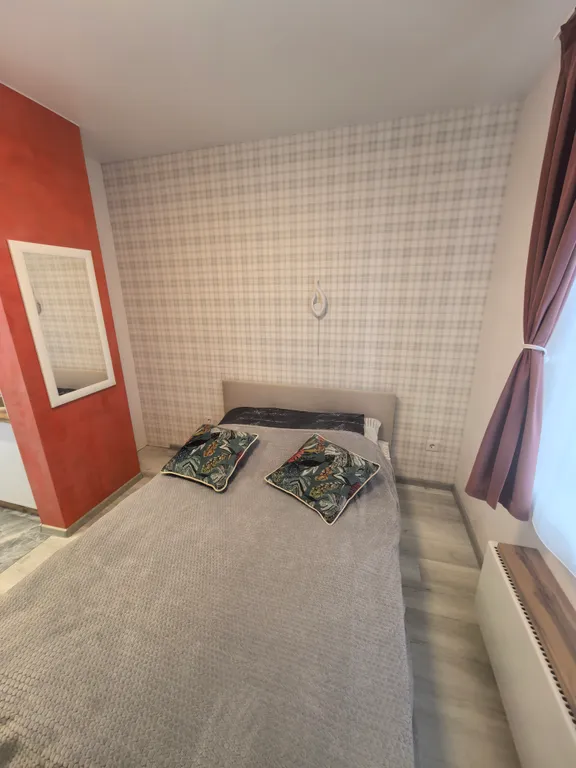 Центр, свежий ремонт, студия