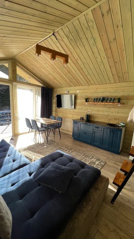 Коттедж с видом на реку — аренда посуточно в Архыз