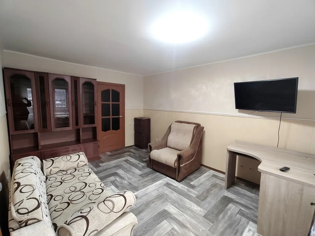 Уютная квартира в центре города — аренда посуточно в Великие Луки