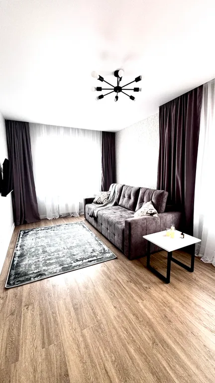 Квартира Уютная просторная с новым ремонтом 2 комнатная квартира — Новосибирск