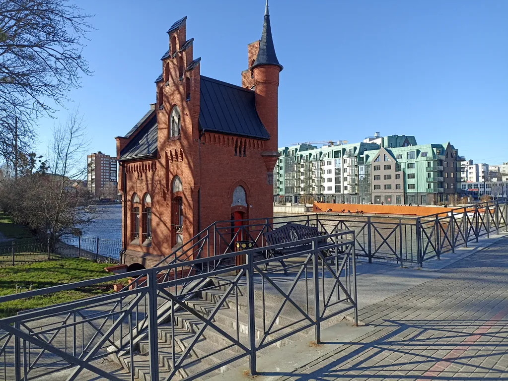 Квартира Апартаменты у Высокого моста — Калининград