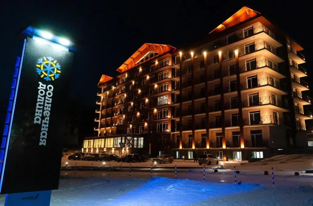 Квартира Апартамены на горнолыжном курорте Солнечная долина — аренда посуточно в Сыростан