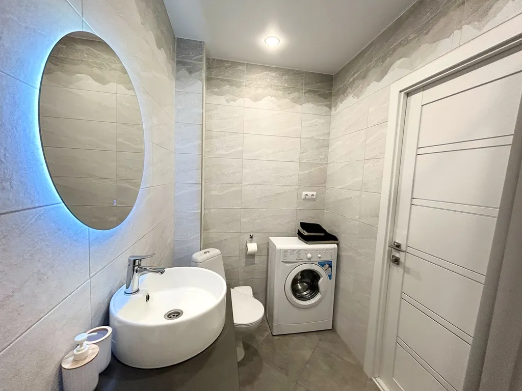 Квартира на 17 этаже у моста