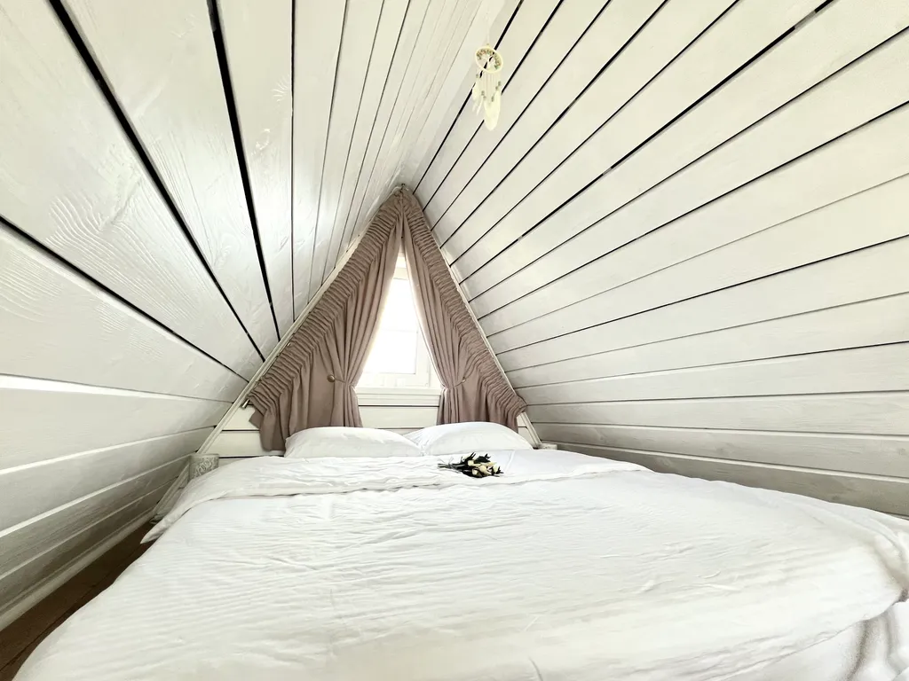 Уютный домик с банным чаном на территории