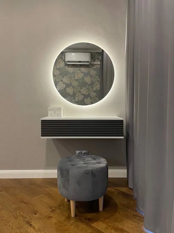 Солнечная стильная евродвушка в новом доме недалеко от центра города