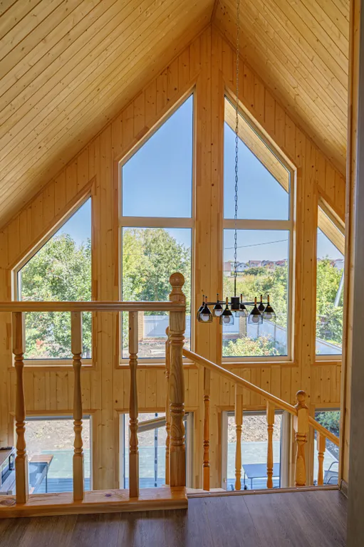 Дом с сауной, купелью и террасой