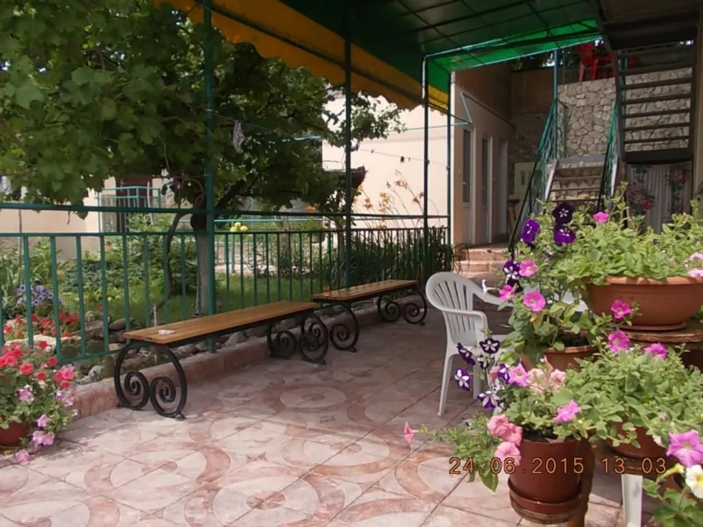 Небольшая уютная квартира