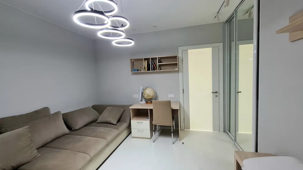 3х ком.кв 100 кв.м в центре район Фуникулёра