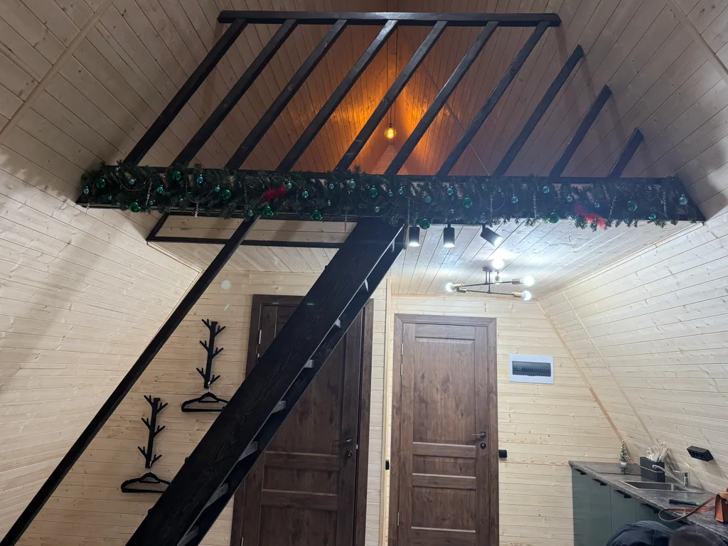 А-фрейм рядом с парком Лога