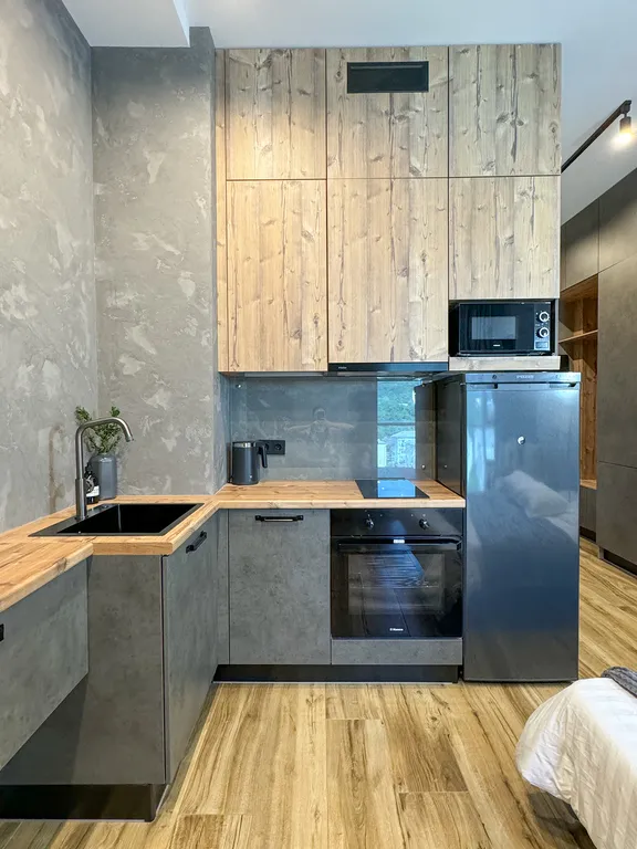 Видовые апартаменты Монстера Лофт в ЖК Сан Хиллс Небуг