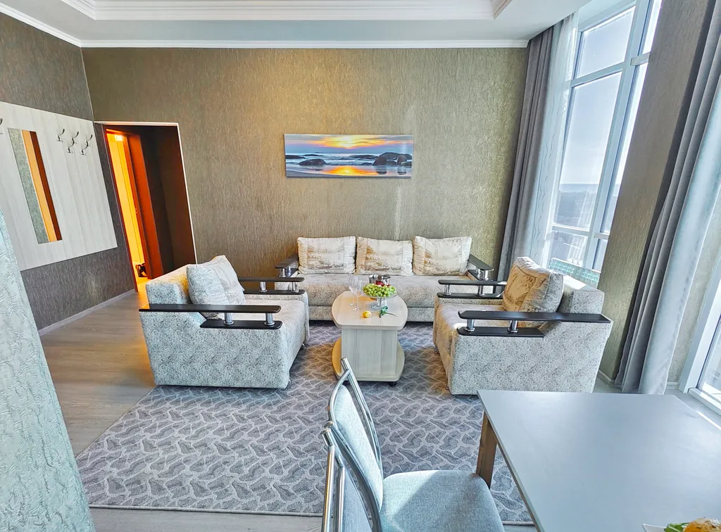 Квартира 4х комнатные 8ми местные с видом на территорию — Витязево