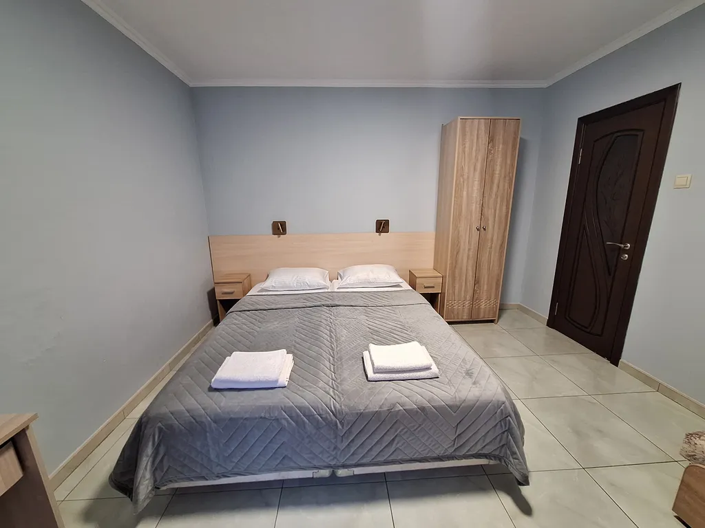 Квартира Квартира Небо трёхместный комфортный номер с кроватями twin/dbl — Геленджик