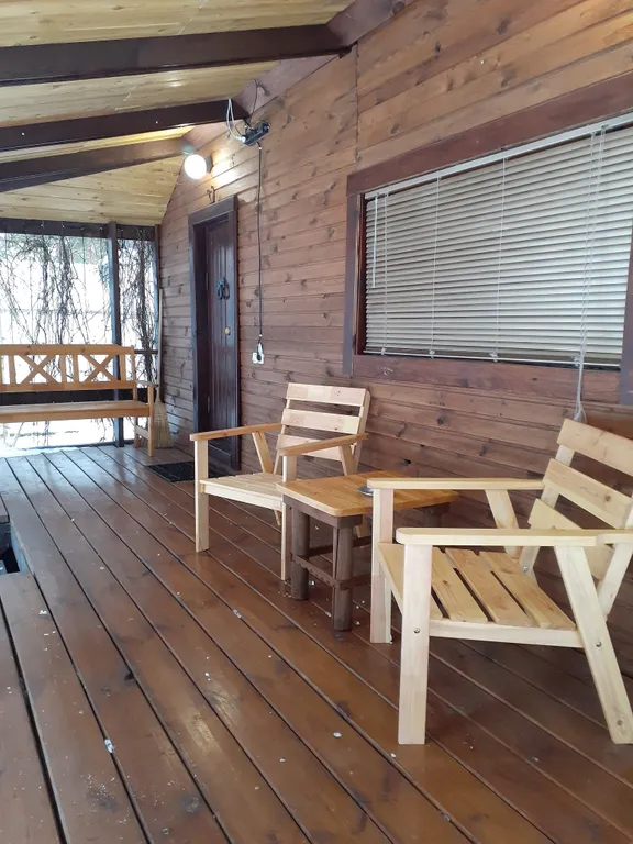 Дом под соснами