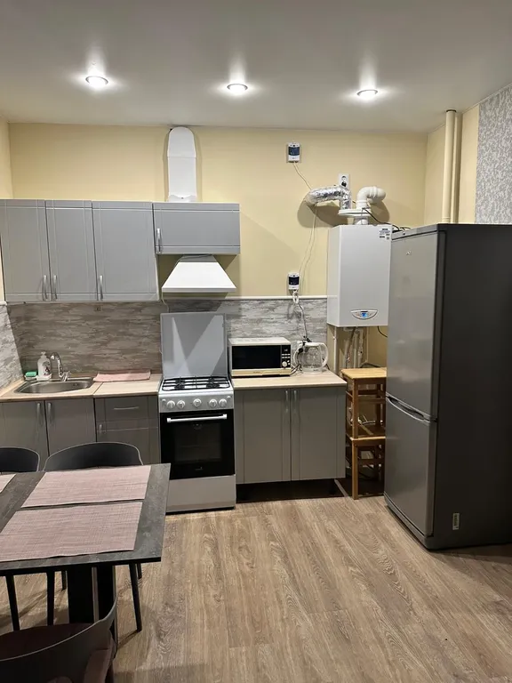 Чудесная евро2 на высоком этаже