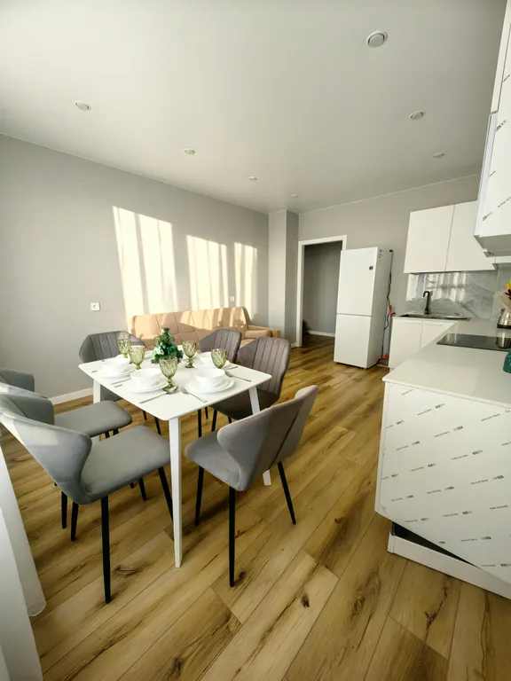 Евро 3х комнатная квартира рядом с площадью Победы и Горным воздух 5ми