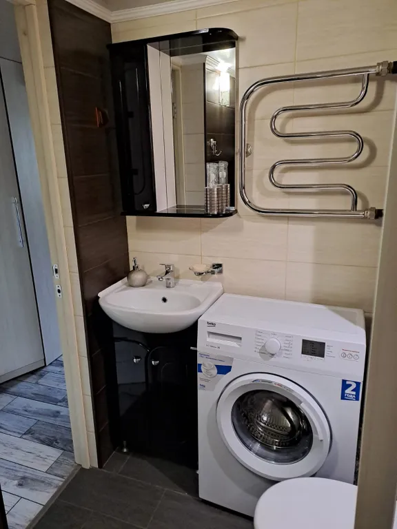 Уютная студия с авторским дизайном в жилом комплексе Арбан