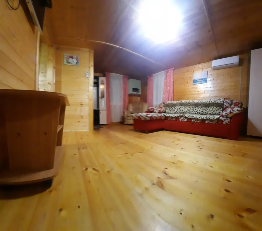 Коттедж 2-комнатный Дом — Кучугуры