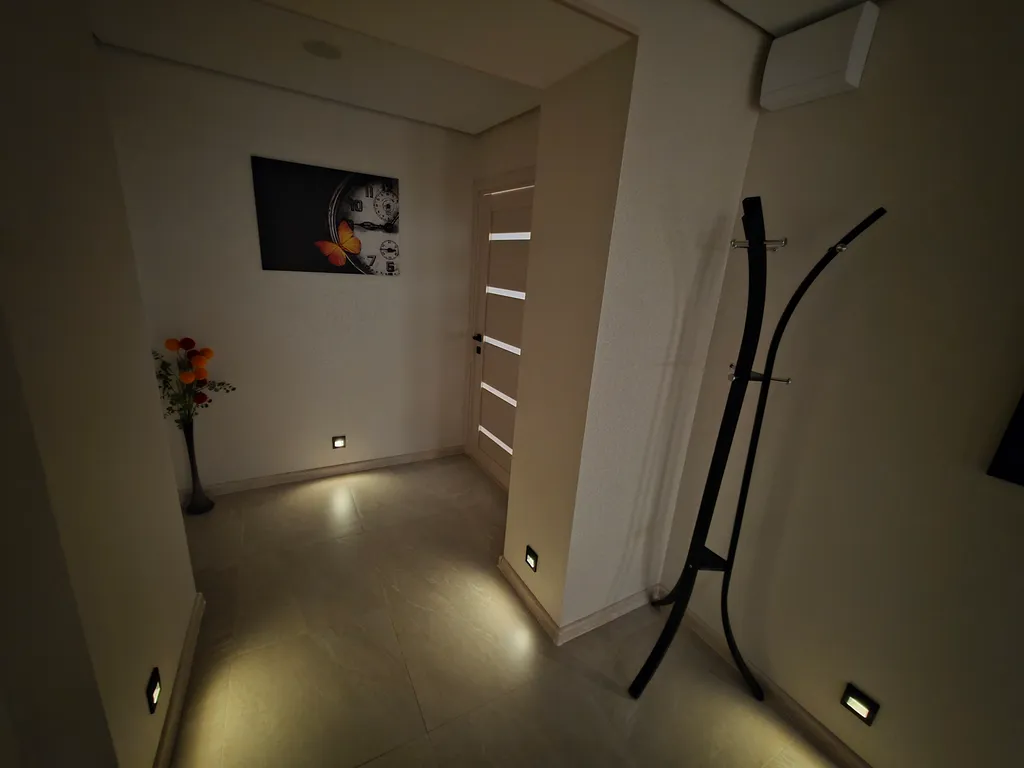 Светлая, просторная и уютная квартира в центре у метро