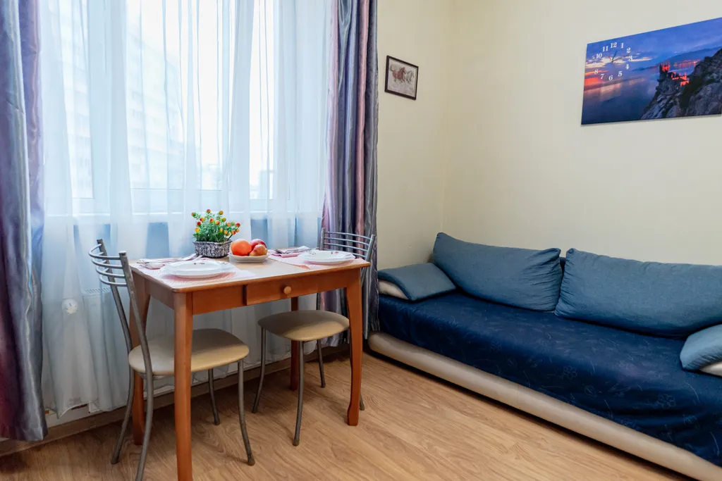 Уютная евродвухкомнатная квартира рядом с метро