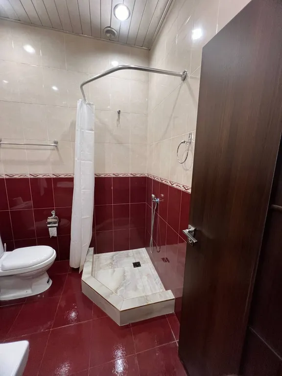 Large 5 bedroom luxury villa