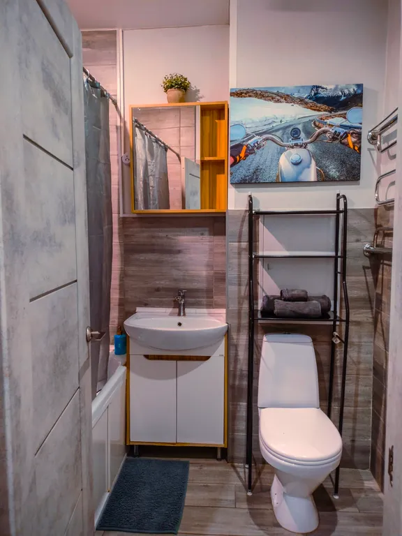 Уютная студия в новостройке с понарамными окнами