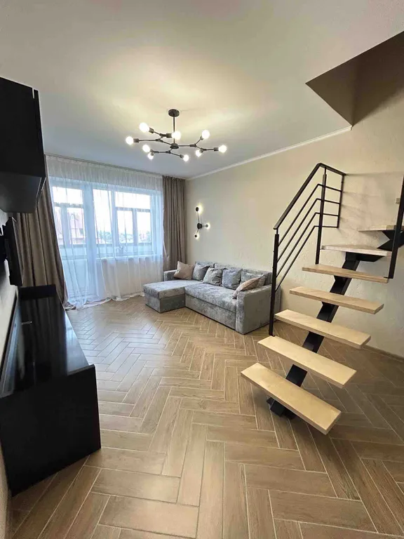 Просторная двухуровневая квартира — аренда посуточно в Малое Исаково