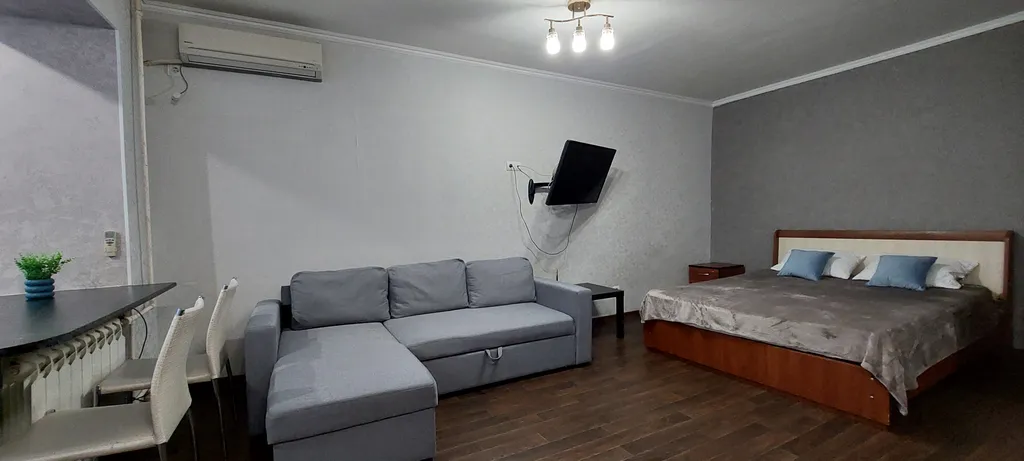 Уютная однушка возле жд вокзала