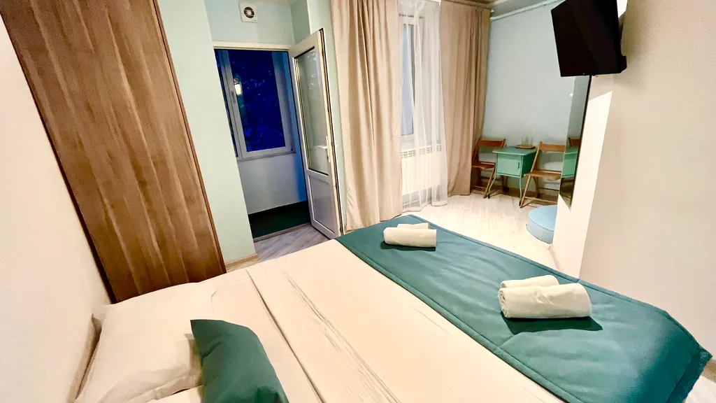 Стандарт эконом, 1*2, 0 сп. Кровать, кондиционер, окно в коридор