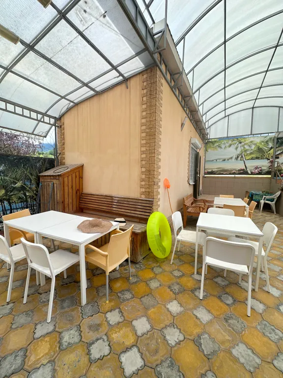 Трехместный номер на 1 этаже гостевого дома