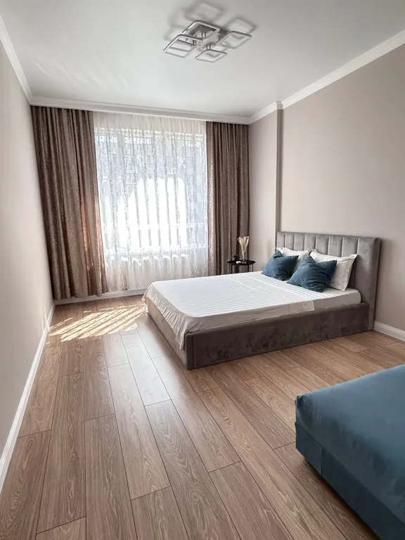 Полноценная двухкомнатная квартира вблизи Хан шатыра