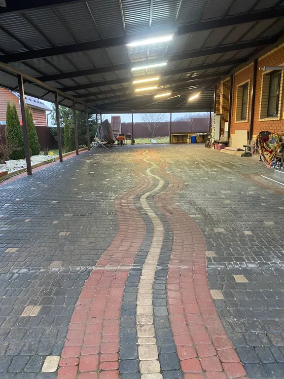 Просторный коттедж в тихом месте