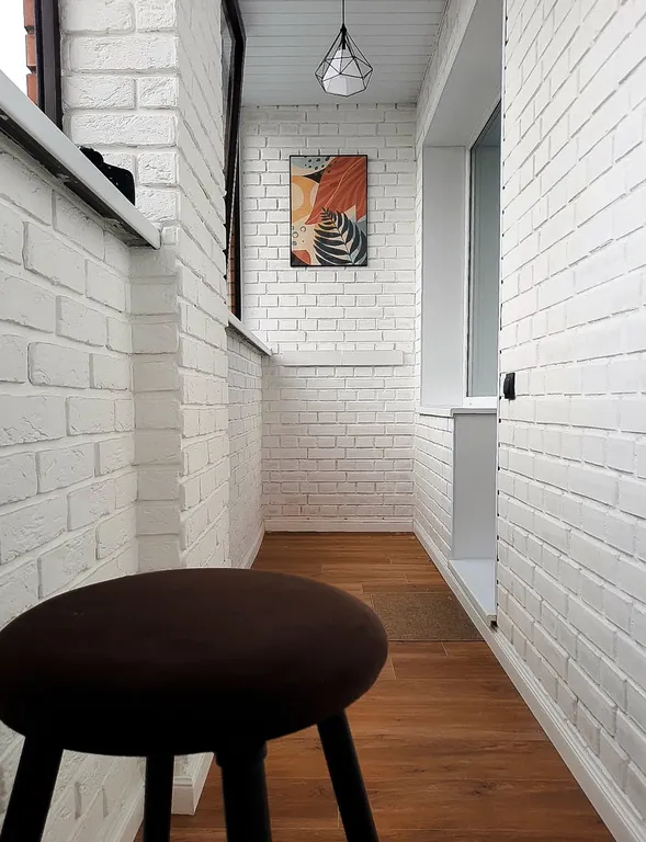 Уютная евродвушка в центре — до 4 гостей, Wi‑Fi, закрытая парковка.