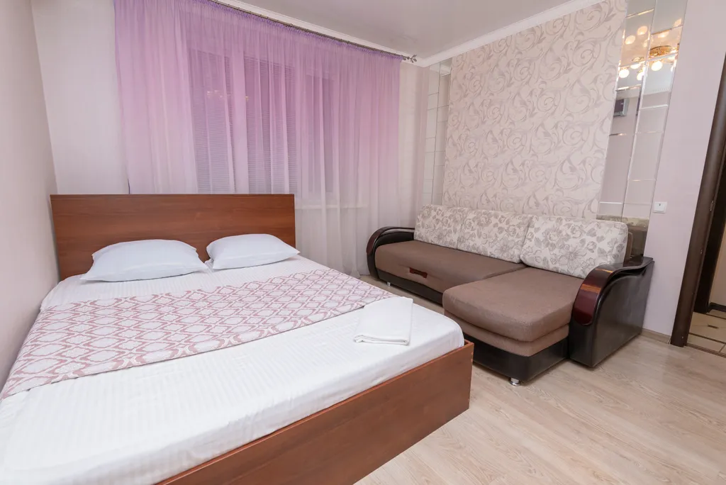 Просторная двухкомнатная квартира в центре