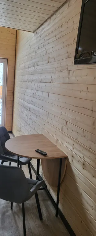 Коттедж Домик с террасой и балконом над рекой — Терскол