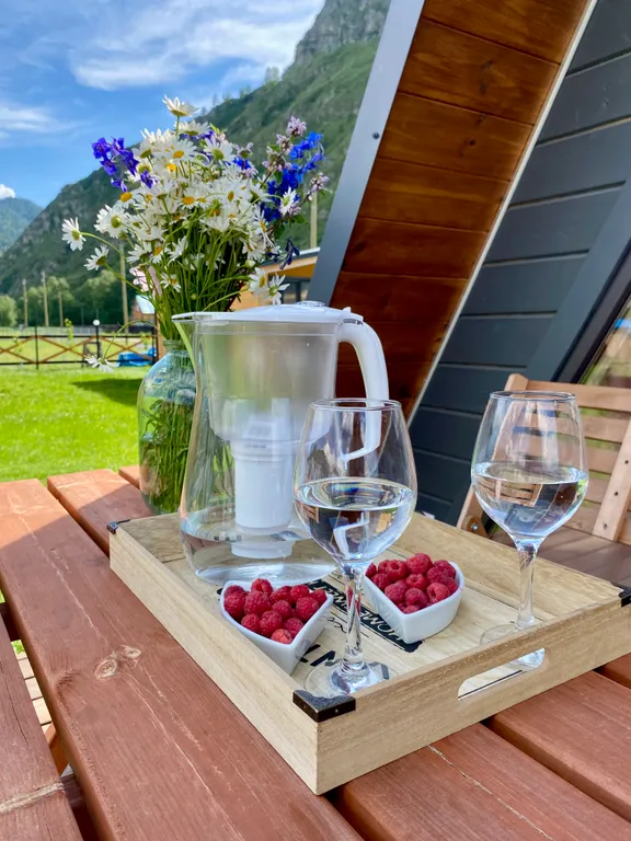 Афрейм с панорамным видом на горы