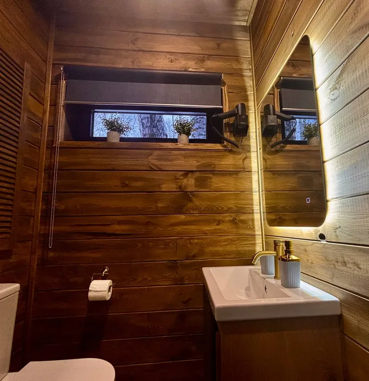 Серый домик