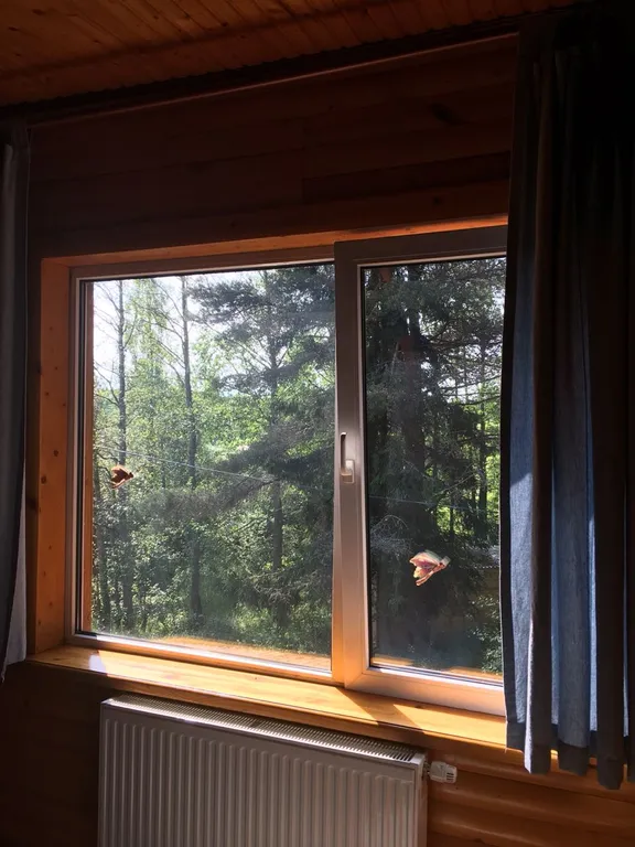 Шале с камином и 3 спальнями на берегу озера Селигер