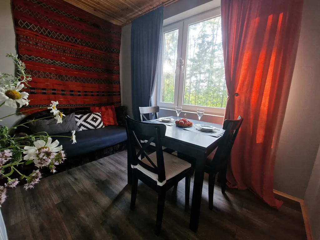 Коттедж Уютный домик с сауной с видом на лес — аренда посуточно в Звенигород