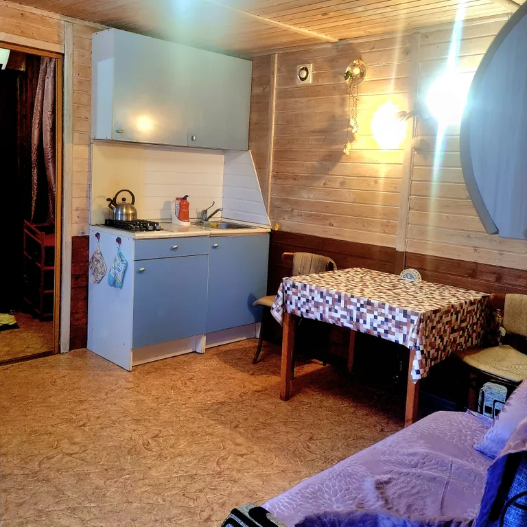 Коттедж Уютный небольшой дом — Песочный