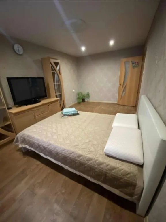 Лермонтова, 27/1, однокомнатная квартира — аренда посуточно в Якутск