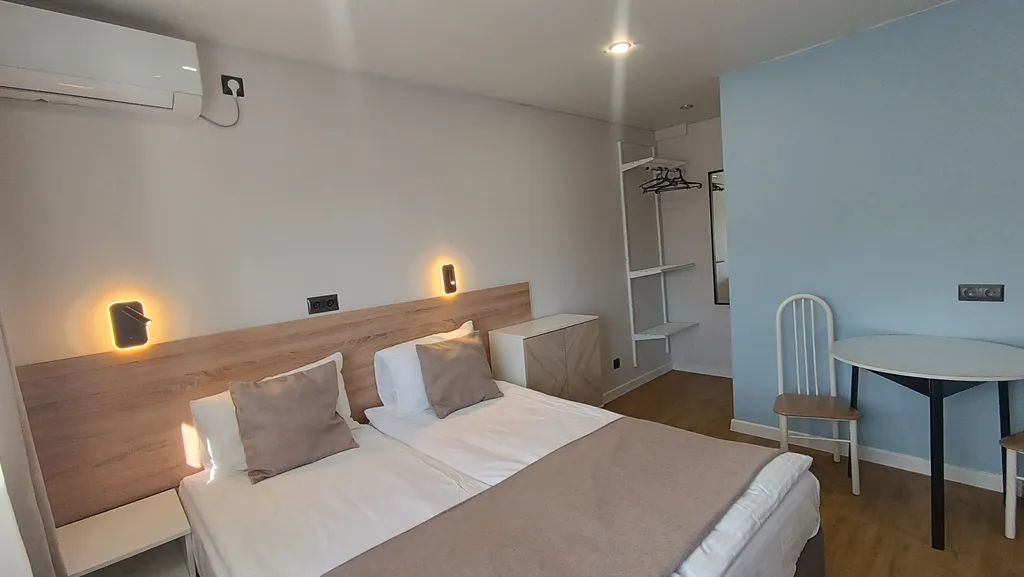 Квартира Трехместный комфорт с балконом — аренда посуточно в Челябинск