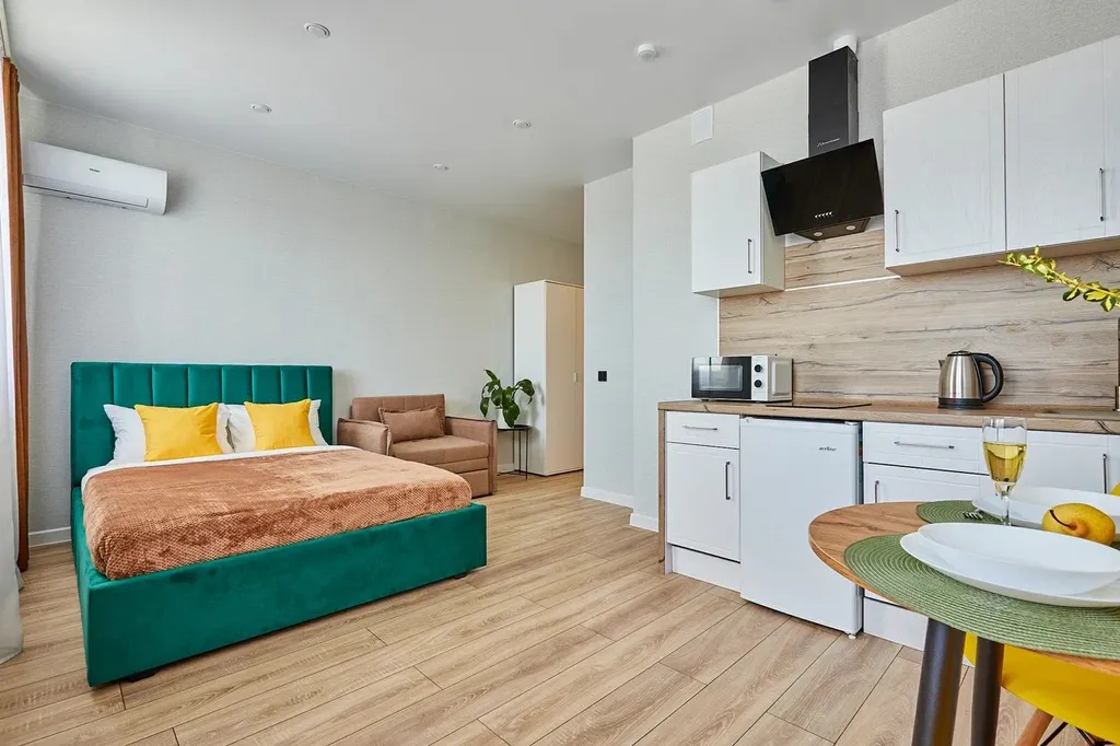 Студия со свежим ремонтом в ЖК Самолет