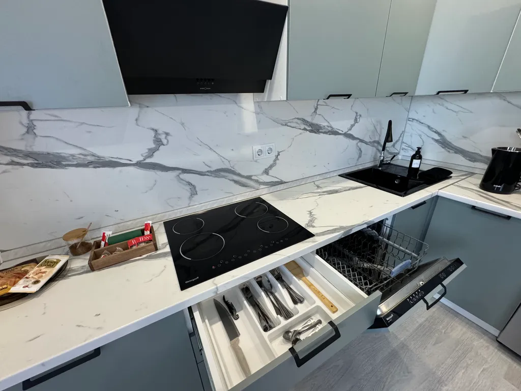 Дизайнерская квартира в самом центре города!