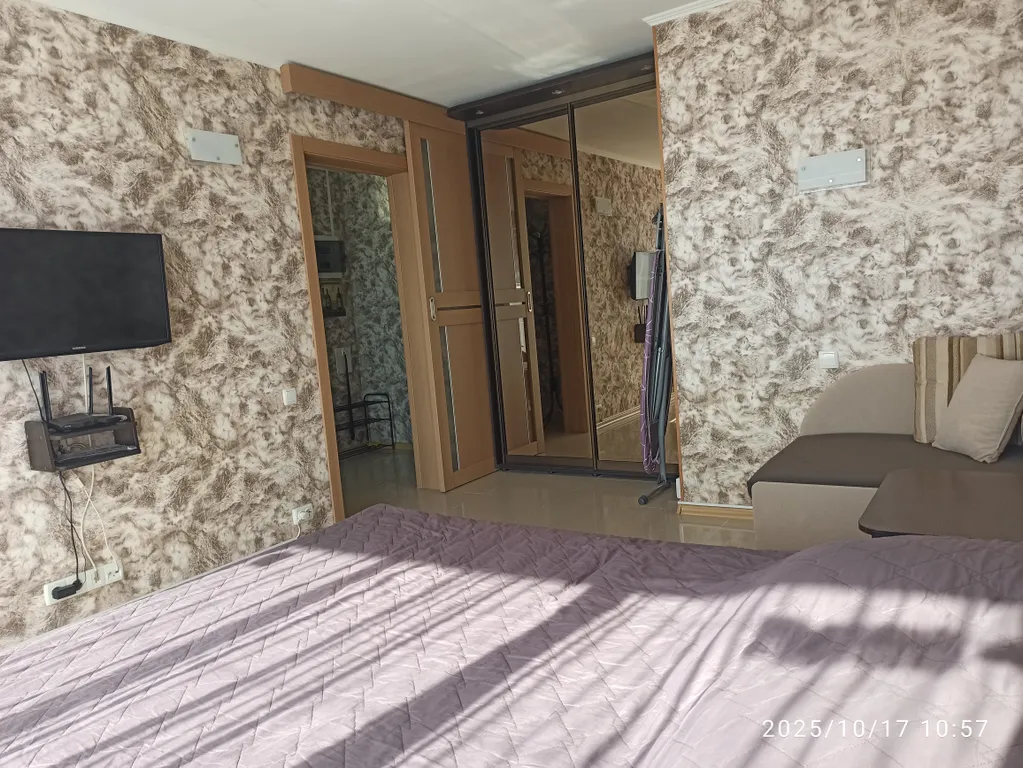 Квартира Квартира с потрясающим видом на море в элитном доме — Алушта