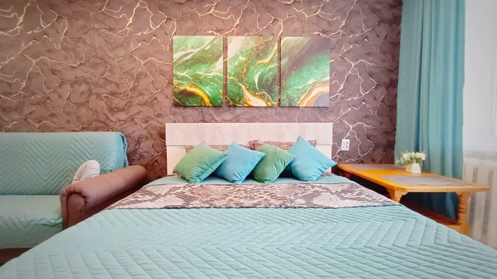 Квартира в центре с видом на город 12 этаж