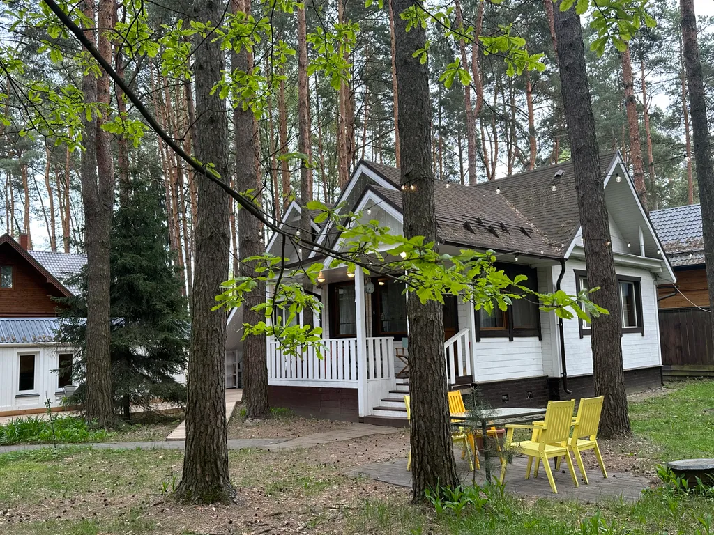 Загородный дом в соснах недалеко от Москвы