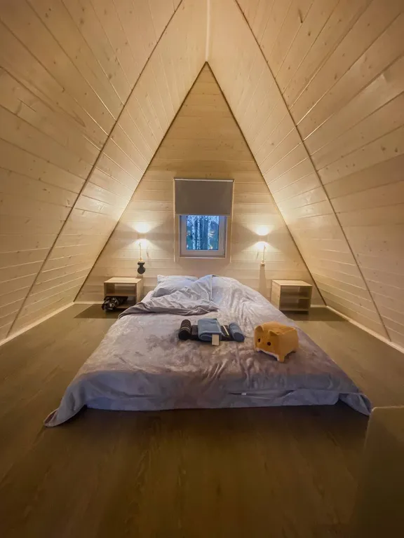 Уютный домик с видом на лес