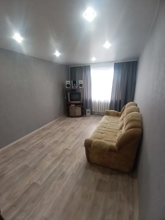 2-комнатная Квартира — аренда посуточно в Фролово