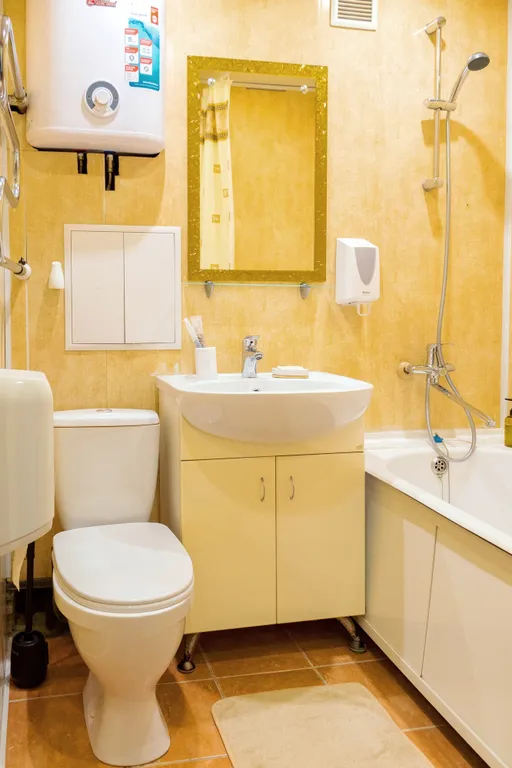 Уютная двухкомнатная квартира на 4 этаже с балконом, кондиционером