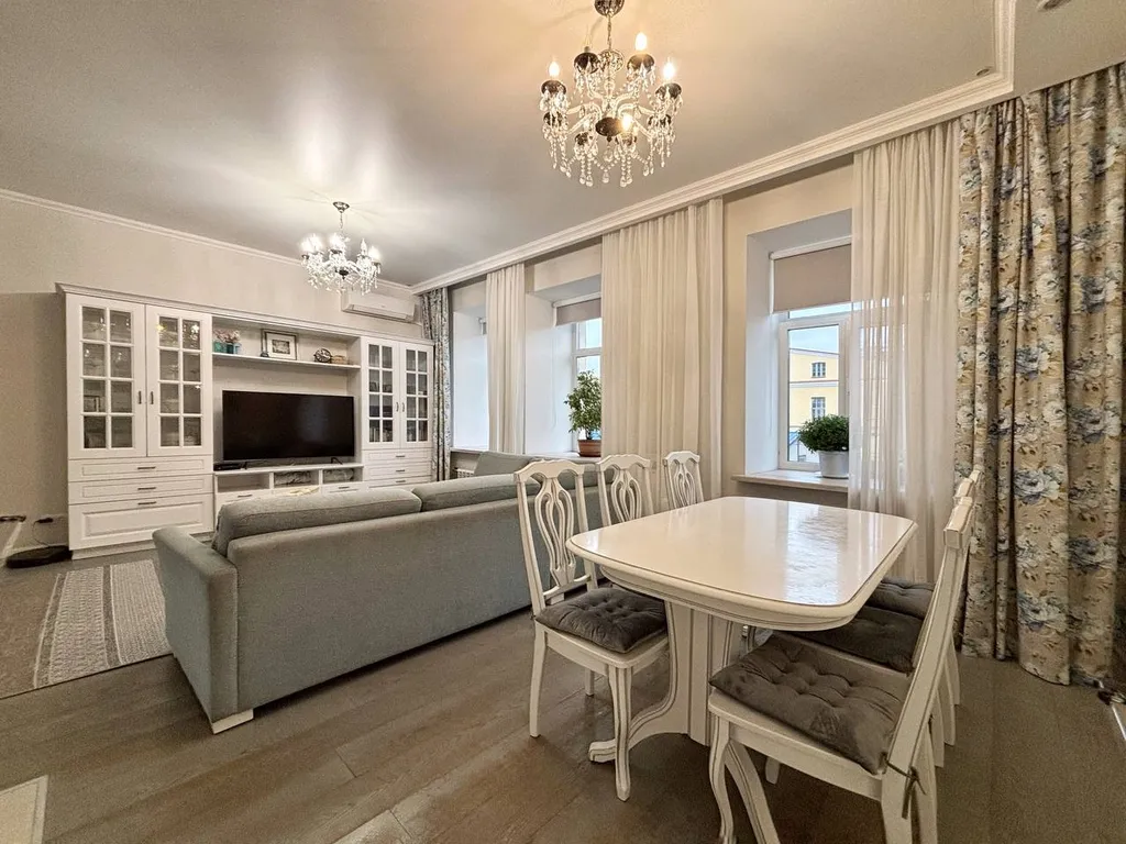 Квартира Квартира в Адмиралтействе у Эрмитажа — Санкт-Петербург